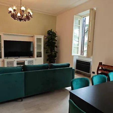 아파트 Gjg Aventino